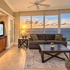 Ocean Club 1005 Enjoy Panoramic Views of the Gulf!