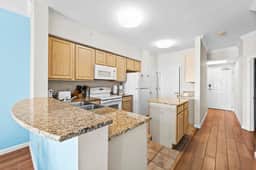 Legacy Tower I 607 | Overlooking the Beautiful Gulf! - Image 4