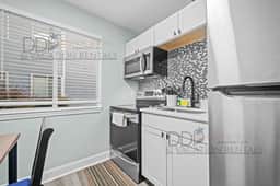 Oak Shores Studio 15 | Just a Short Walk to the Beach! - Image 5