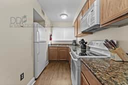 Oak Shores 130 | 2 Bedroom in the Heart of Biloxi! - Image 4