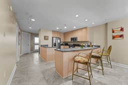 Sea Breeze 610 | Beautiful Beachside Condo! - Image 4