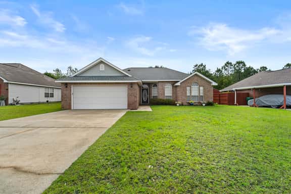 Cozy Home on Jessica Drive! - Image 1
