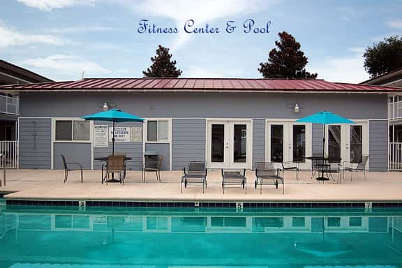 Oak Shores Studio 30 | Just a Short Walk to The Beach! - Image 1