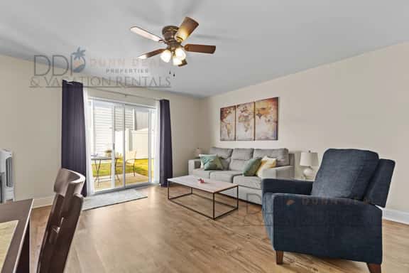 Oak Shores 130 | 2 Bedroom in the Heart of Biloxi! - Image 1