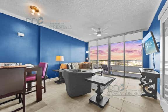 Ocean Club 907 | Enjoy Views of the Gulf! - Image 1