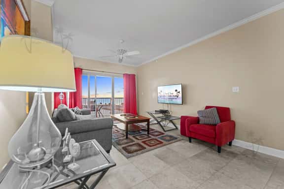 Sea Breeze 610 | Beautiful Beachside Condo! - Image 1