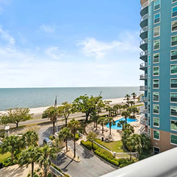 Legacy Tower I 607 | Overlooking the Beautiful Gulf! - Image 1