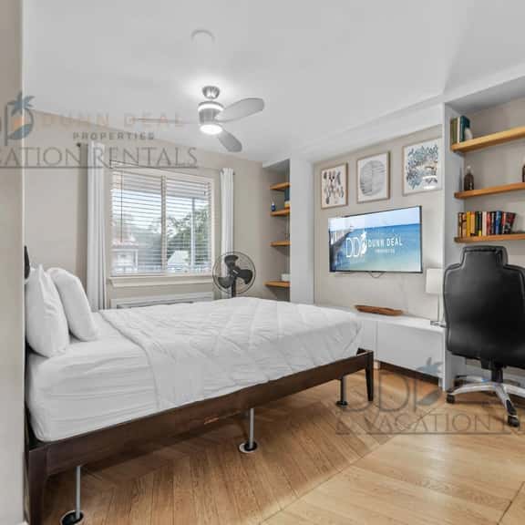 Oak Shores Studio 2 | Just a Short Walk to the Beach! - Image 1
