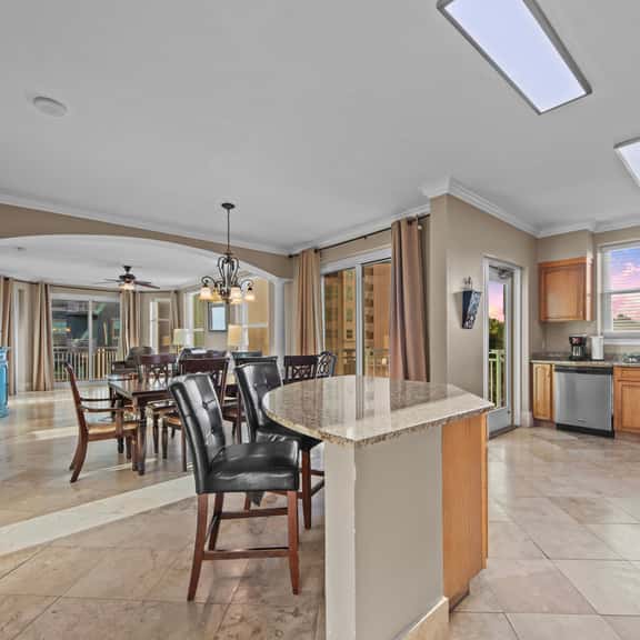 Legacy Tower I 408 | Overlooking the Beautiful Gulf! - Image 1
