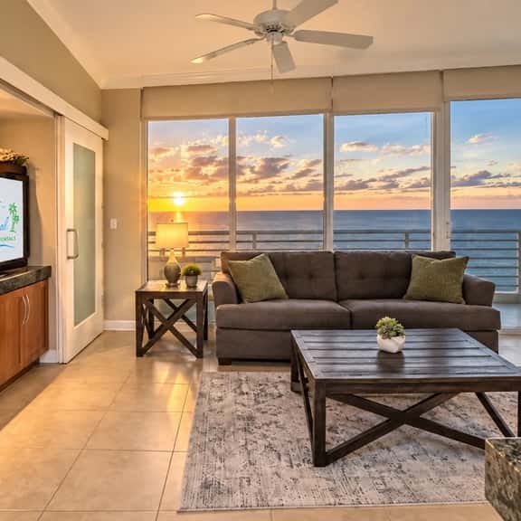 Ocean Club 1005 Enjoy Panoramic Views of the Gulf! - Image 1