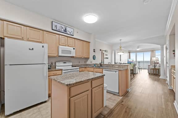 Legacy Tower I 603 | Deluxe Unit Overlooking the Beautiful Gulf! - Image 5