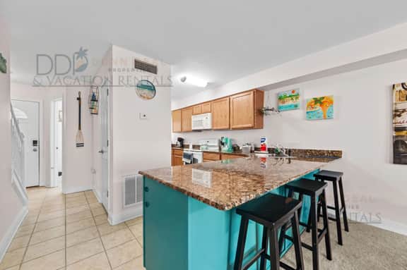 Oak Shores 138 | Just a Short Walk to the Beach! - Image 3