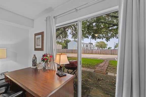 Oak Shores 61 | 2 Bedroom in the Heart of Biloxi! - Image 3