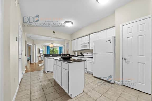 Legacy Tower II 207 | Deluxe Unit with Stunning Coastal Views! - Image 5