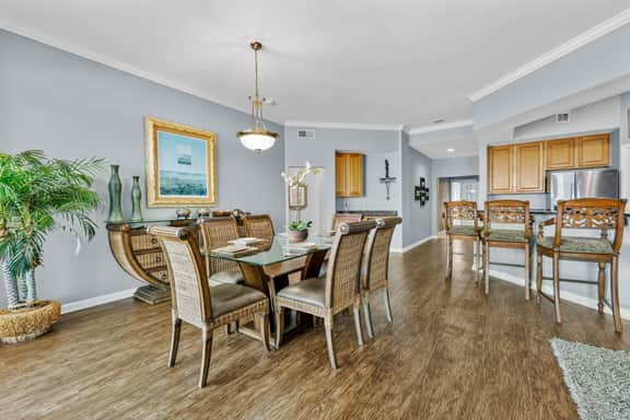 Legacy Tower I 1305 | Penthouse Unit Overlooking the Beautiful Gulf! - Image 4