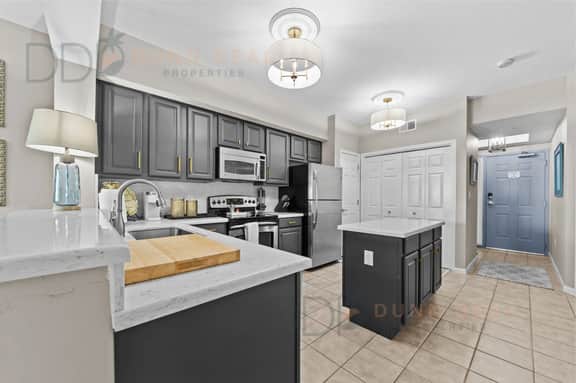 Legacy Tower II 608 | Deluxe Unit with Stunning Coastal Views! - Image 5
