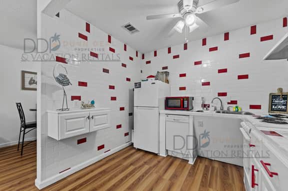 Oak Shores 166 | Just a Short Walk to the Beach! - Image 5