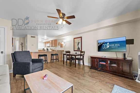 Oak Shores 130 | 2 Bedroom in the Heart of Biloxi! - Image 2